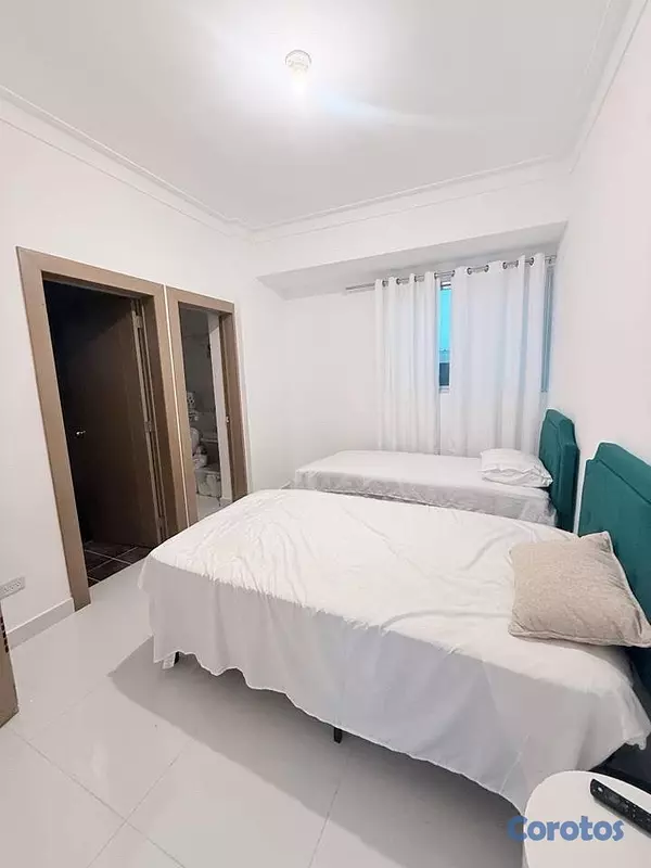 apartamentos - vendo Independencia cacique tercer nivel dos habitaciones con su baño parqueo  9