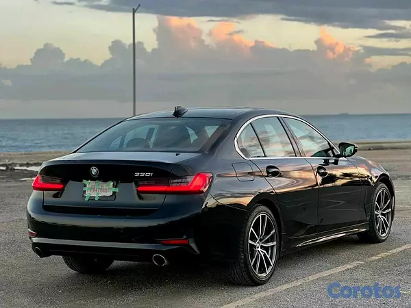 carros - bmw 335i 2020 3