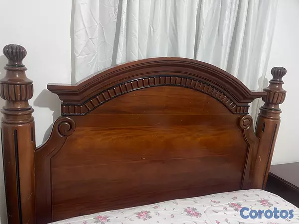 muebles y colchones - se venden un juego de habitación de caoba con todo y colchón  portopedico  2