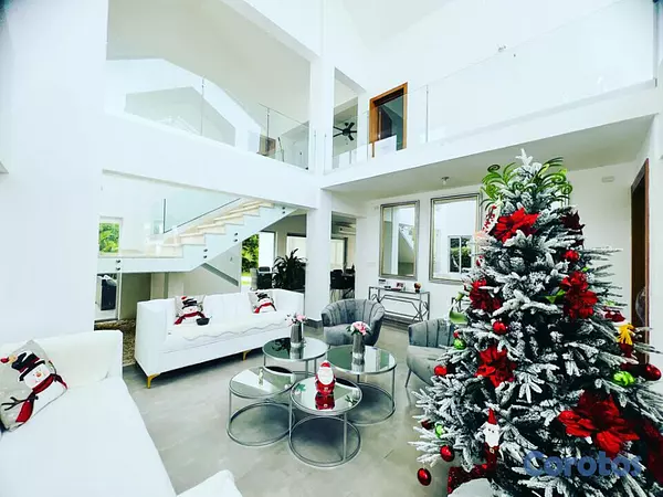 casas vacacionales y villas - Casa en PUNTA CANA 6