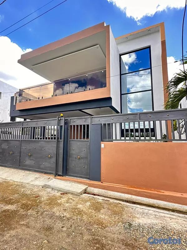 casas - CASA EN VENTA EN COLORADO, SANTIAGO. 5