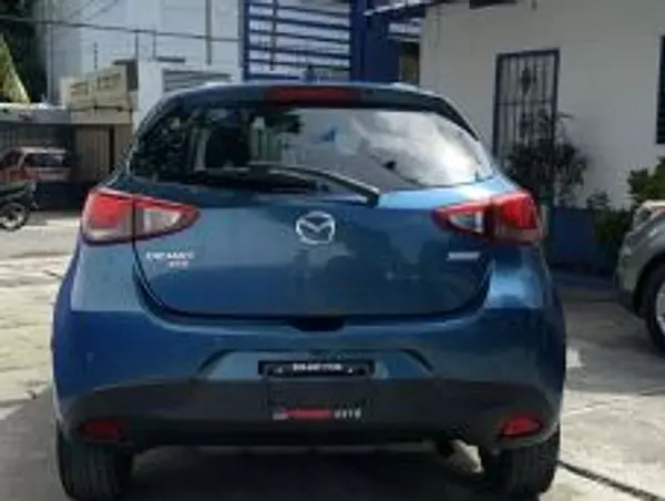 carros - MAZDA DEMIO 5