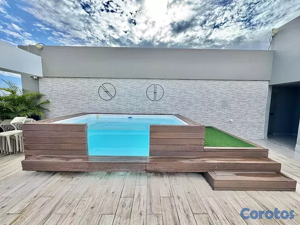 apartamentos - vendo Evaristo Morales tercer nivel tres habitaciones 2.5 baños dos parqueo  14