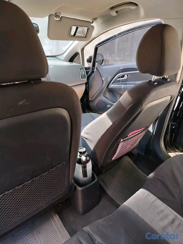 carros - Kia Río Negro 2017 LX 4