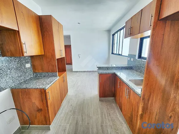 apartamentos - APARTAMENTO SEGUNDO NIVEL PROXIMO LAS DIANAS SANTI 4