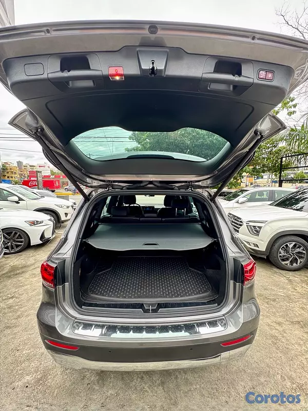 jeepetas y camionetas - Mercedes Benz GLB-200 2020 12