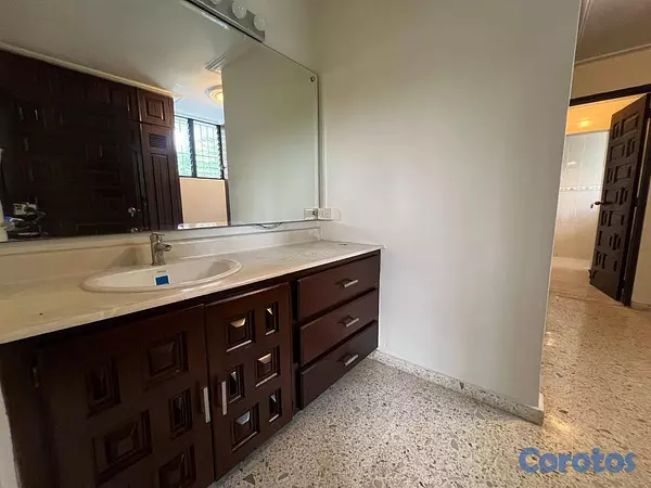 casas - Hermosa Casa en Alquiler en Los Cacicazgos 5