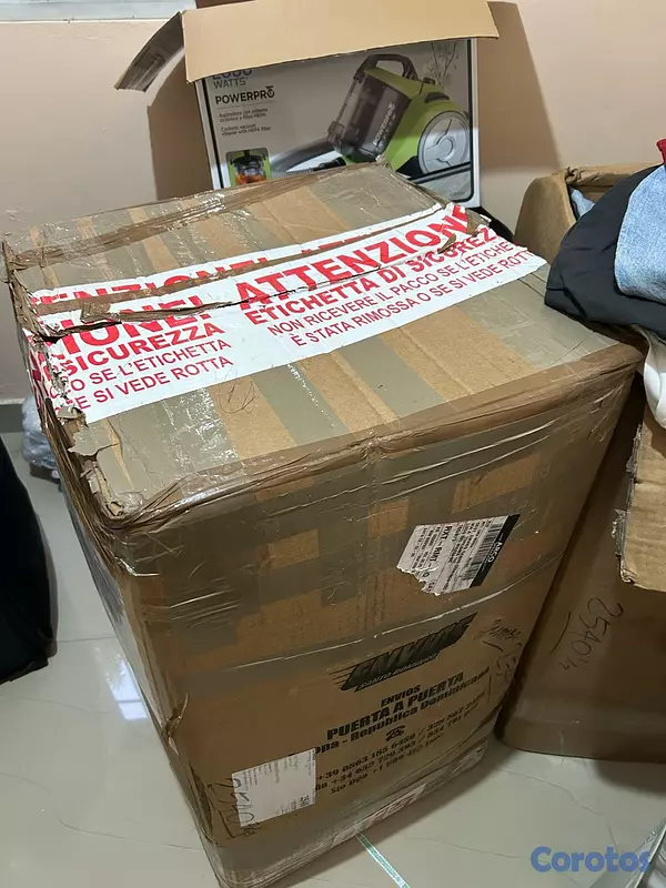 ropa para mujer - vendo caja de ropa con diversas piezas  4