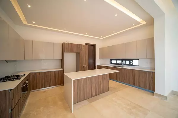 casas - Estupendas Casas en Las Carmelitas  4