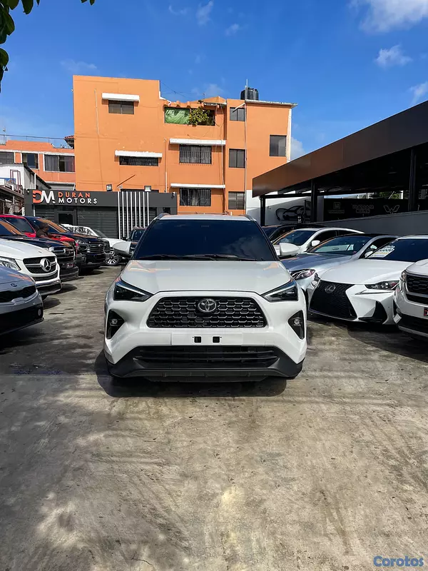 jeepetas y camionetas - Toyota Yaris Cross FULL 2025 2