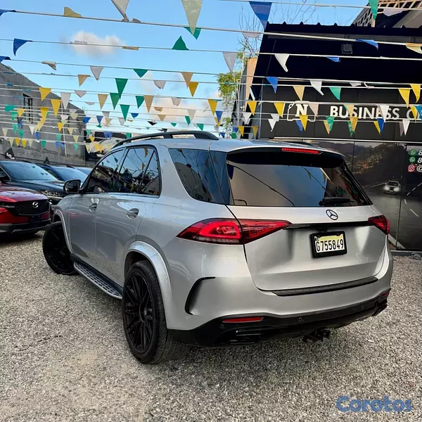 jeepetas y camionetas - MERCEDES-BENZ GLE 350 2020 4