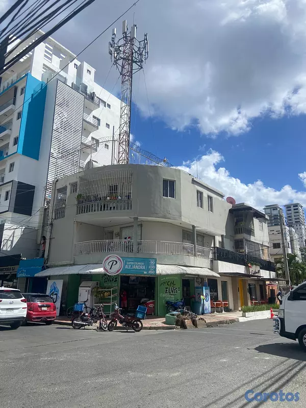 casas - VENTA Edificio Comercial / Residencial bien ubicad 5