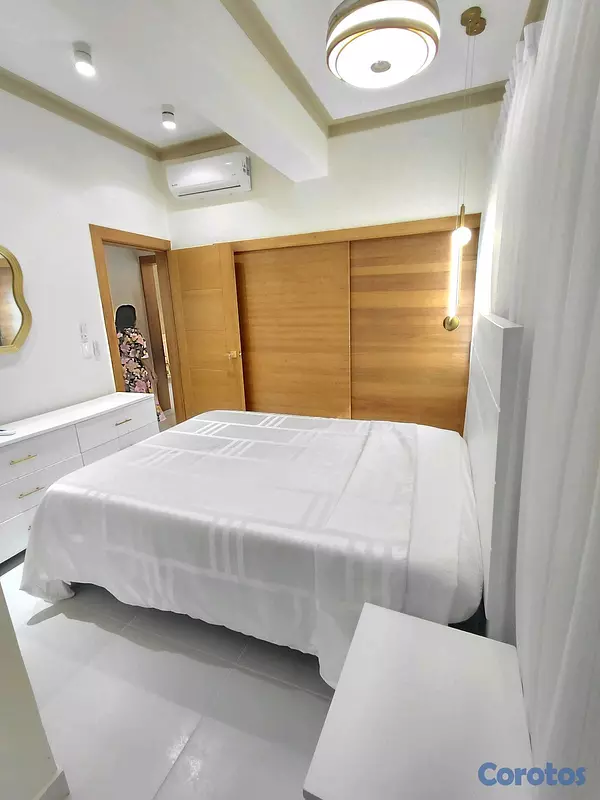 apartamentos - Vendo Apartamento en Evaristo Morales SIN AMUEBLAR  6