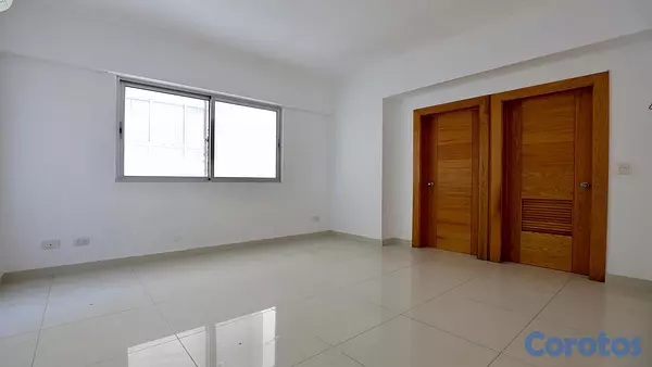 apartamentos - Vendo apartamento en Piantini con 2 habitaciones, línea blanca y amenidades. 3