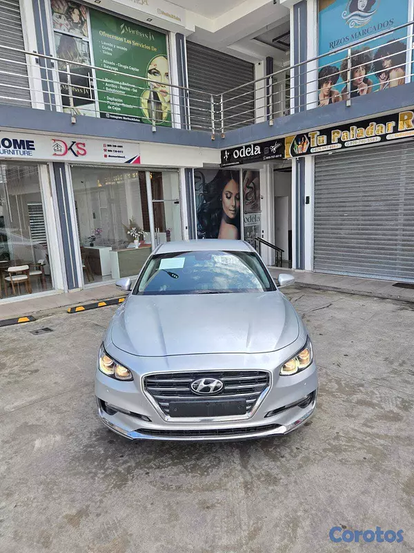 carros - HYUNDAI GRANDEUR 2018 GRIS 2