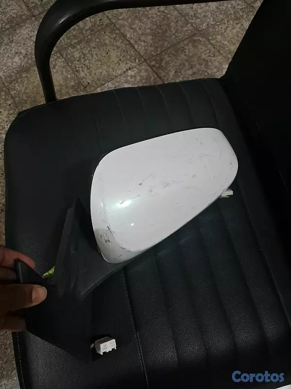 repuestos - Espejo retrovisor izquierdo para toyota aqua  4