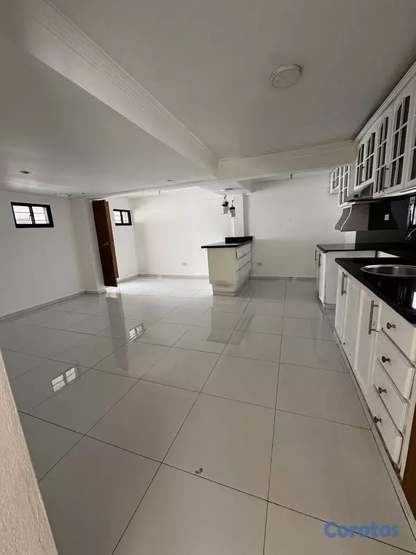casas - Casa de 4 habitaciones 3 baños en alquiler para vi 5