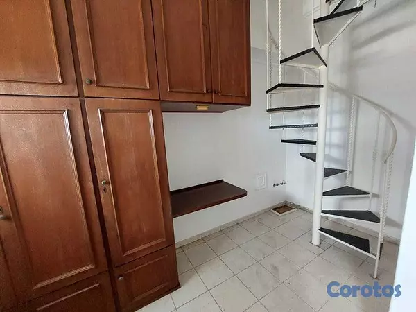 apartamentos - Apartamento en alquiler en Bella Vista de Cinco habitaciones 9