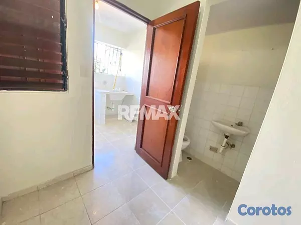 apartamentos - Apartamento en Alquiler en el Ensanche Naco 3H, 2B, 1P, 2do Nivel 8