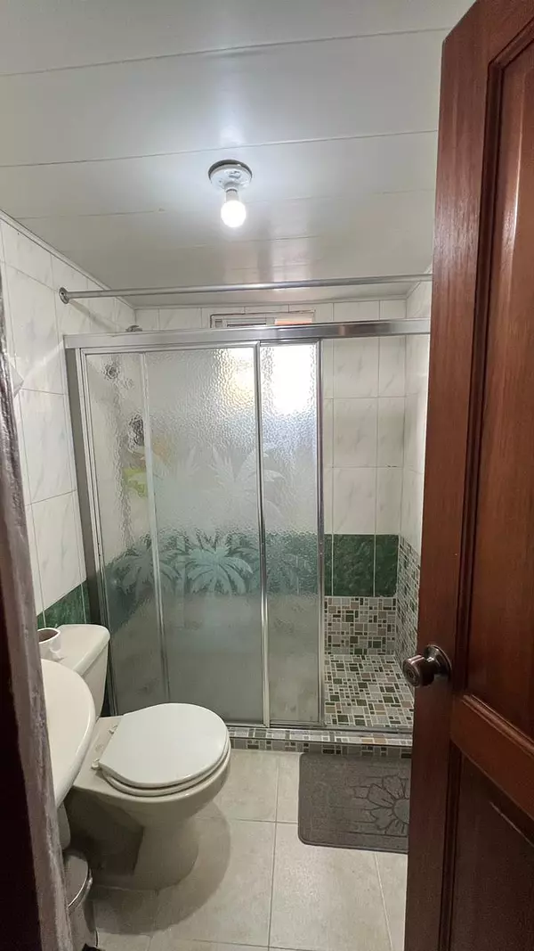 apartamentos - Vendo Apartamento en la independencia km 91/2  4