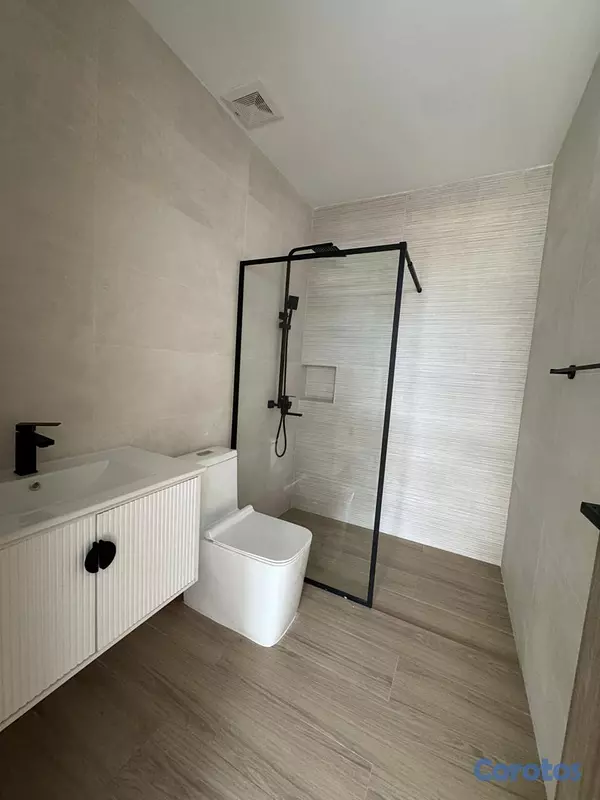 apartamentos - Apartamento en alquiler En el Millón, NUEVO A ESTR 13