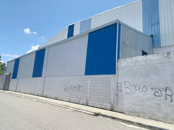 oficinas y locales comerciales - nave en herrera 3