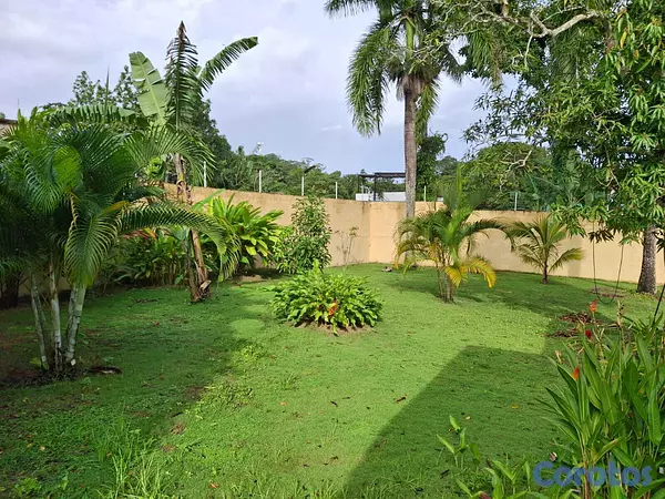 casas vacacionales y villas - Villa en venta en exclusiva zona residencial 2