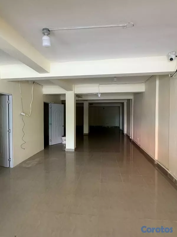 oficinas y locales comerciales - LOCAL COMERCIAL  6