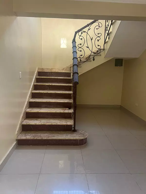 penthouses - Vendo Pent-house en Urbanización Real 5