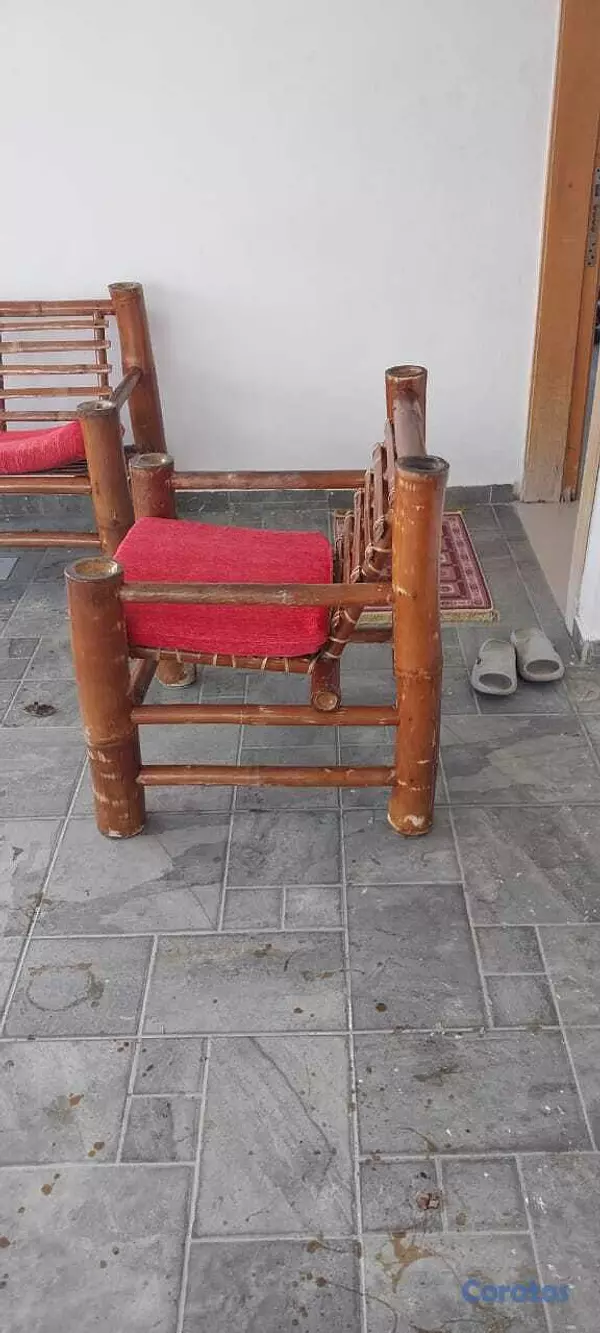 muebles y colchones - Juego de sala en madera (tipo bambú) con cojines – 4