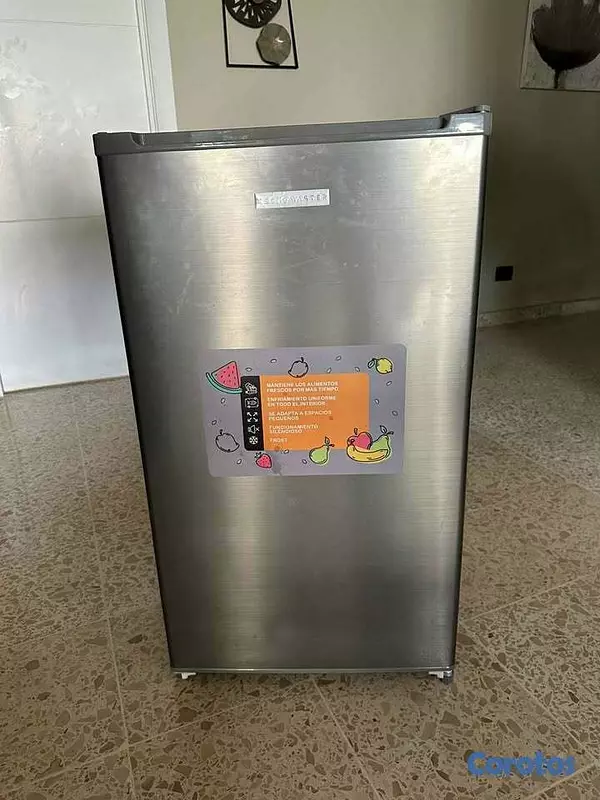 electrodomesticos - Nevera ejecutiva TecnoMaster 1