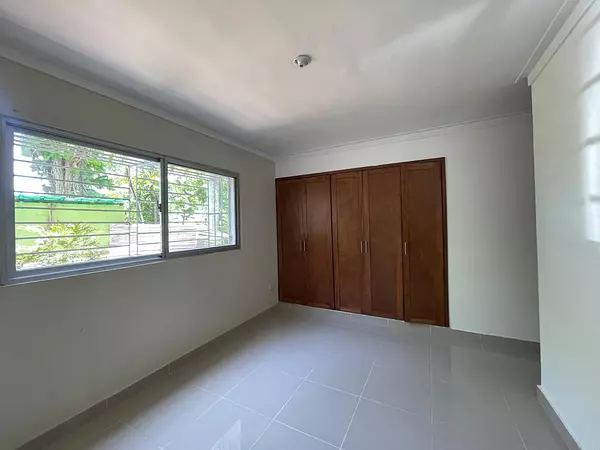 apartamentos - Vendo apartamento ARROYO HONDO 5