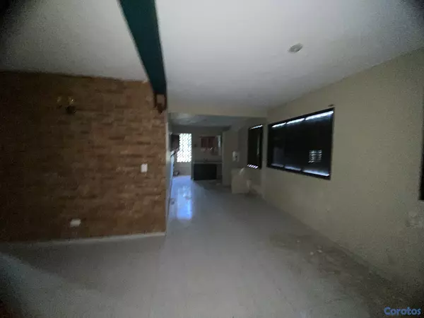oficinas y locales comerciales - se alquila  3