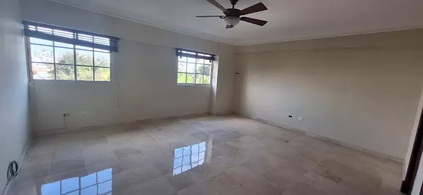 apartamentos - Apartamento Quinto Nivel en Los Cacicazgos, Distrito Nacional (G.M) 2
