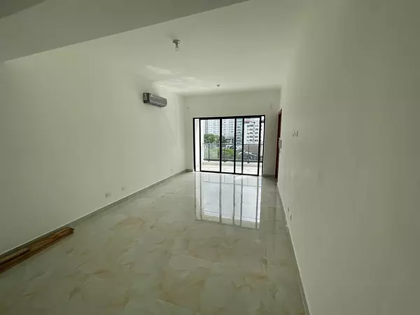 apartamentos - Se vende apartamento en Naco 3