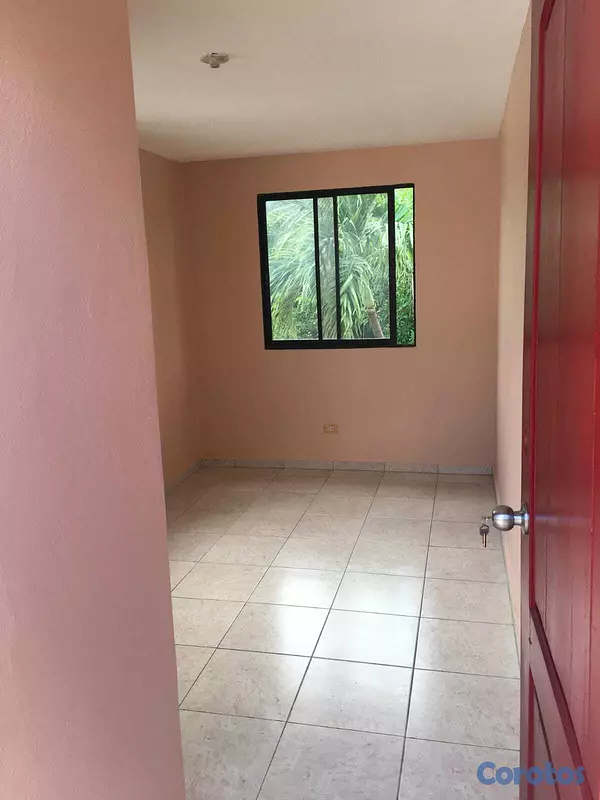 casas - Se vende Amplia Casa En Santiago  8