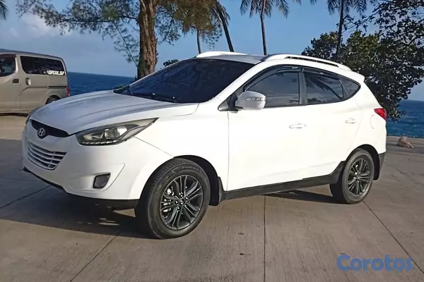 jeepetas y camionetas - HYUNDAI TUCSON 2015 BUENAS CONDICIONES PRECIO NEGOCIABLE 5
