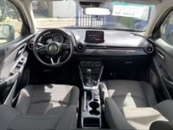 carros - MAZDA DEMIO 8