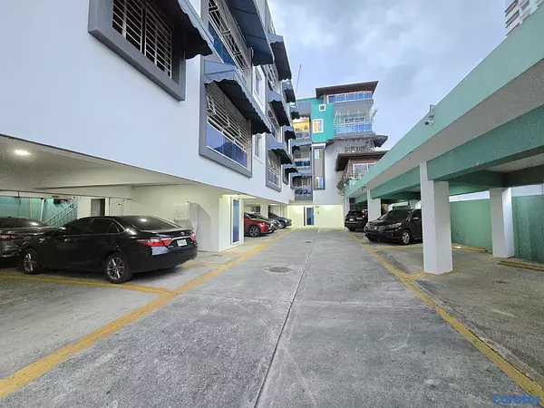 apartamentos - venta de penthouse en Alma Rosa 1 con 194mts Santo Domingo este  6