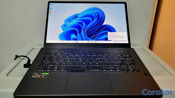 computadoras y laptops - Asus Zephyrus G4 14 Pulg Ryzen 7 Ram 16gb ddr4 Disco 512gb Nvidea Gtx 1650 4GB 1
