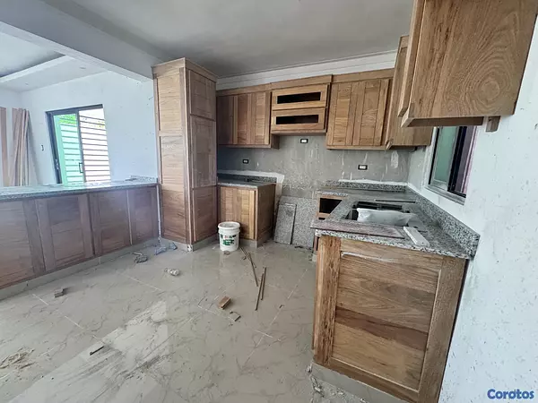 casas - venta de casa en la autopista de san isidro brisa oriental Santo Domingo este  8