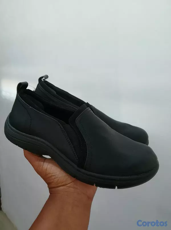zapatos unisex - Caja de calzados variados, hombre y mujer 17
