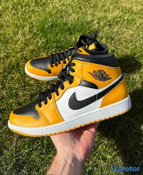 zapatos unisex - Tenis Teni Sneaker NIKE AIR JORDAN 1 MID TAXI BLACK YELLOW Original Originales🚕 6