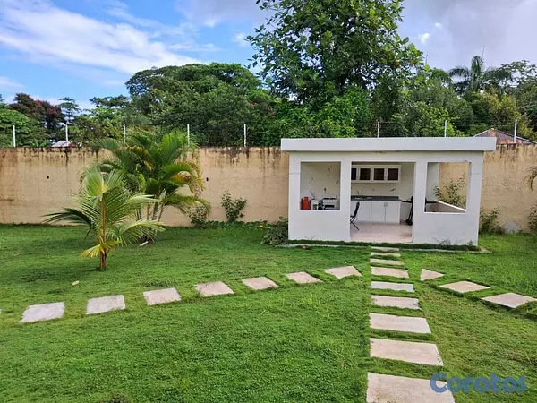 casas vacacionales y villas - Villa en venta en exclusiva zona residencial 4
