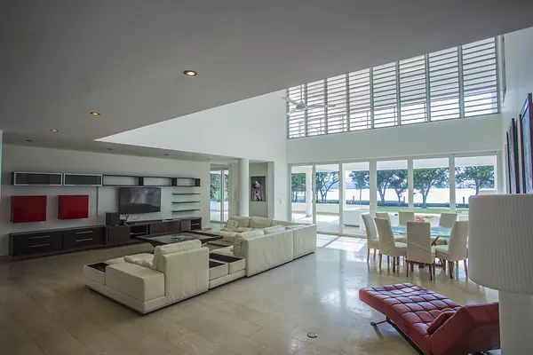 casas vacacionales y villas - villa de lujos frente al mar  3