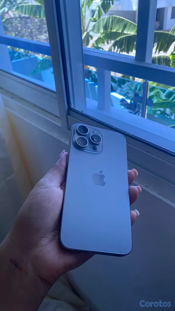 celulares y tabletas - vendo mi iPhone 15 pro Max  5