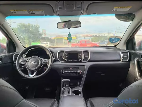 jeepetas y camionetas - Kia Sportage LX 2019 AWD - 65,000 Millas  7