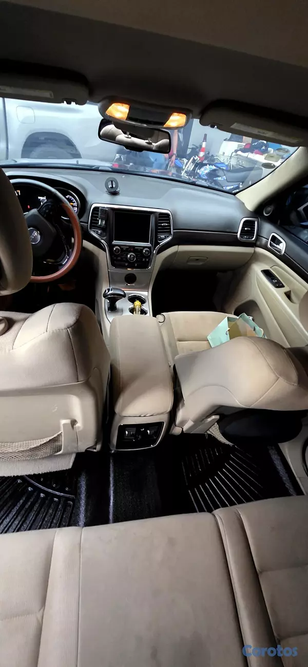 jeepetas y camionetas - Jeep grand cherokee 2014  3