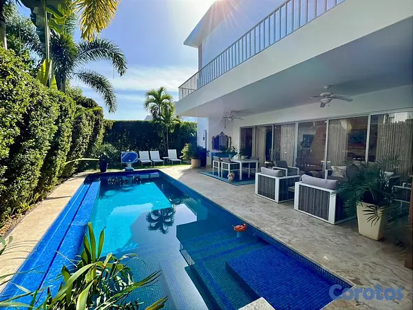 casas vacacionales y villas - 🔵 Villa de 2 Niveles en Punta Cana Village 16