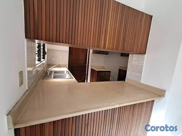 apartamentos - Apartamento clásico en venta en Evaristo Morales,  3